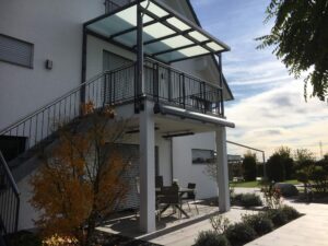 Glaserei Mueller – Glasvordach