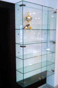 Glaserei Mueller – Glasvitrine